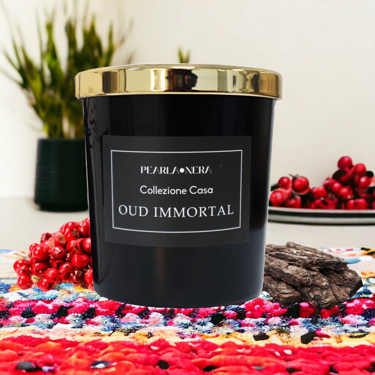 Oud Immortal Scented Candle by Pearla Nera - Freshitystore